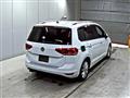 2016 Volkswagen Golf Touran