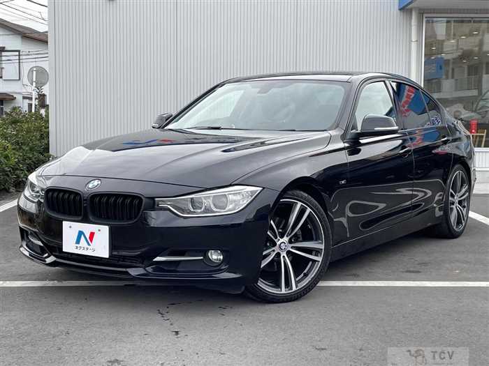 2012 BMW 3 Series