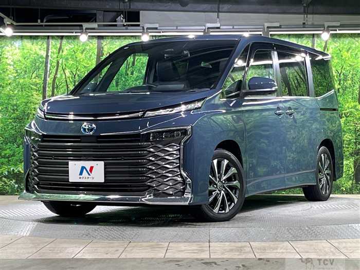 2022 Toyota Voxy