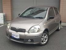 2004 Toyota Vitz