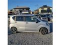 2019 Daihatsu Move Custom