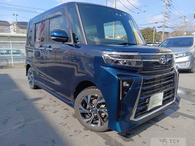 2023 Daihatsu Tanto Custom