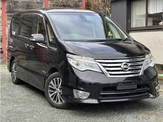 2015 Nissan Serena