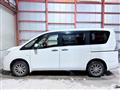 2012 Nissan Serena
