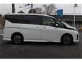 2025 Nissan Serena