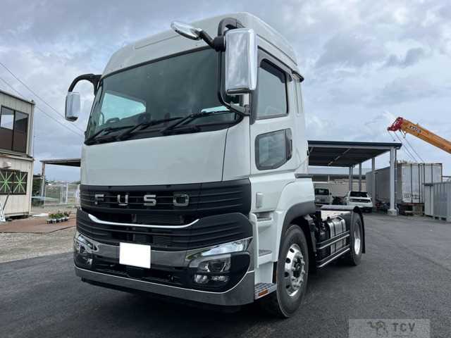 2025 Mitsubishi Mitsubishi Others