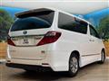 2013 Toyota Alphard Hybrid