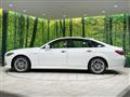 2020 Toyota Crown Hybrid
