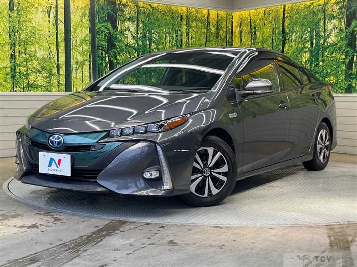 2018 Toyota Prius PHV