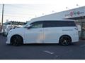 2013 Nissan Elgrand