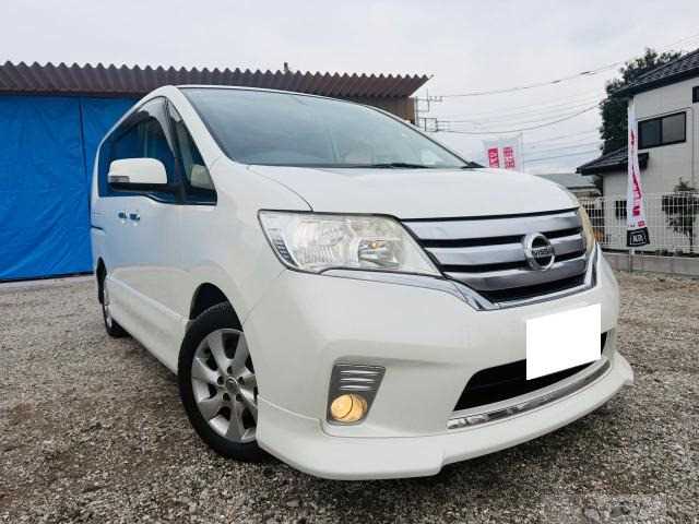 2012 Nissan Serena
