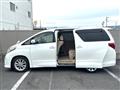 2010 Toyota Alphard