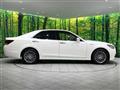 2013 Toyota Crown Hybrid