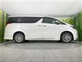 2018 Toyota Alphard Hybrid