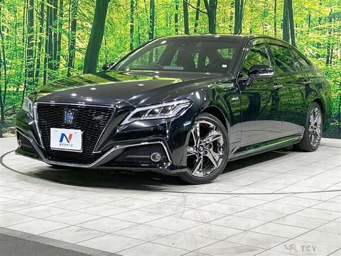 2020 Toyota Crown Hybrid