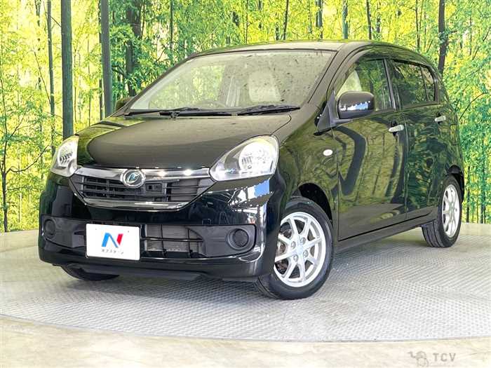 2016 Daihatsu Mira Es
