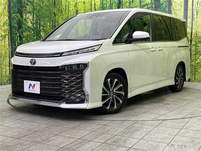 2024 Toyota Voxy