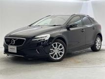 2017 Volvo V40