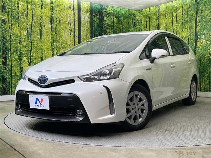 2015 Toyota PRIUS α