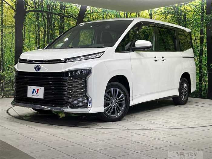 2023 Toyota Voxy