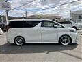 2016 Toyota Vellfire