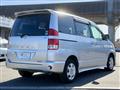2007 Toyota Noah