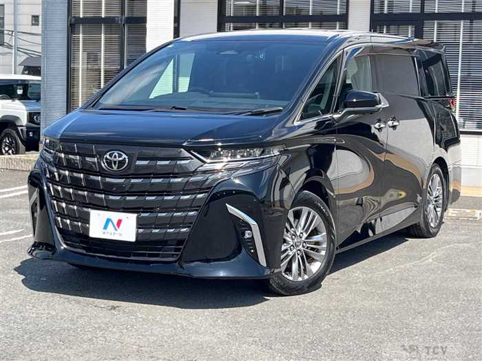 2023 Toyota Alphard Hybrid