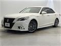 2013 Toyota Crown Hybrid