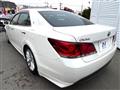2013 Toyota Crown Hybrid