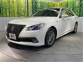 2013 Toyota Crown Hybrid