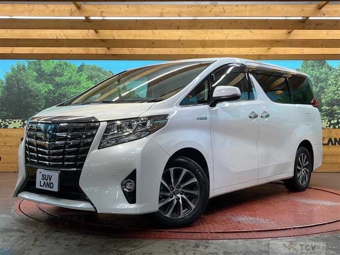 2017 Toyota Alphard Hybrid