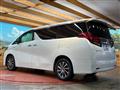 2017 Toyota Alphard Hybrid