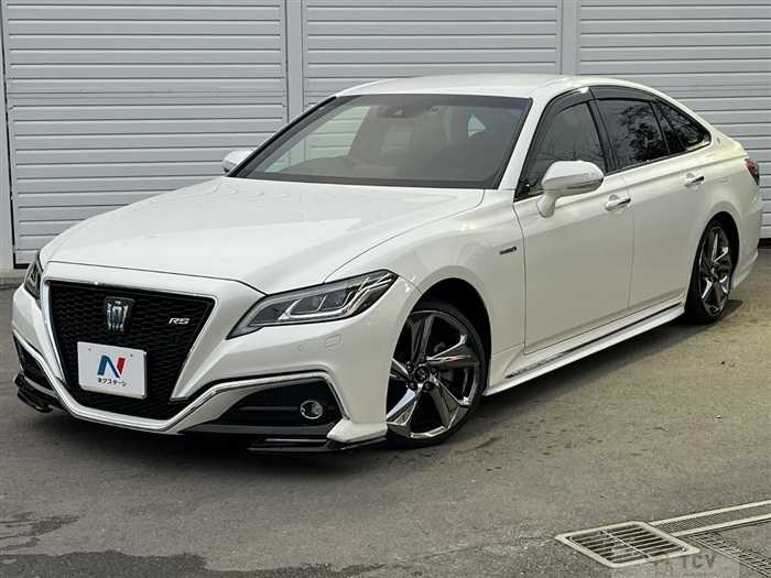 2018 Toyota Crown Hybrid