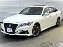 2018 Toyota Crown Hybrid