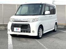 2011 Daihatsu Tanto