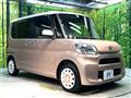 2017 Daihatsu Tanto