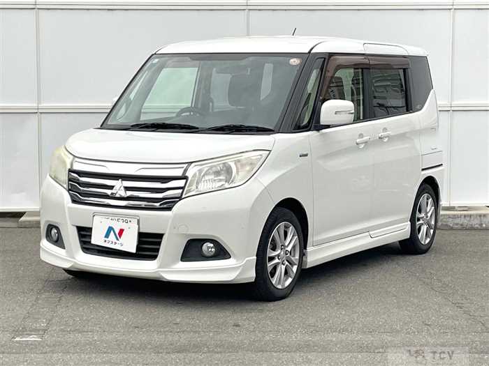 2017 Mitsubishi Delica D2
