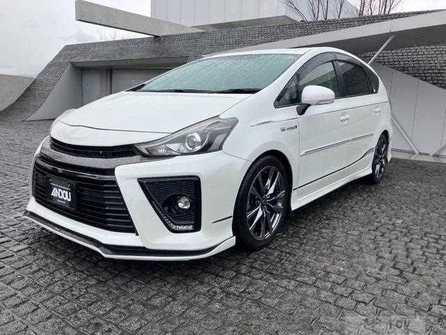 2015 Toyota PRIUS α