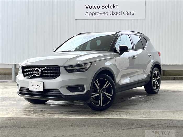 2021 Volvo XC40