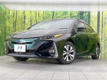 2018 Toyota Prius PHV