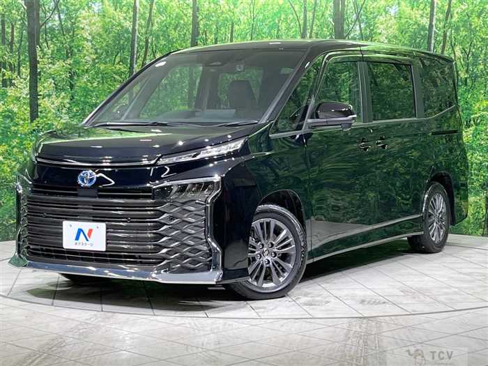 2024 Toyota Voxy