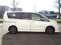 2011 Nissan Serena