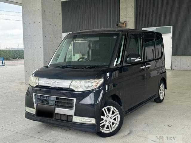 2010 Daihatsu Tanto Custom