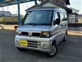 2011 Nissan Clipper Van