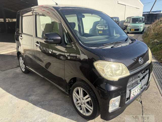 2010 Daihatsu Tant Exe