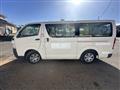 2009 Toyota Hiace Van