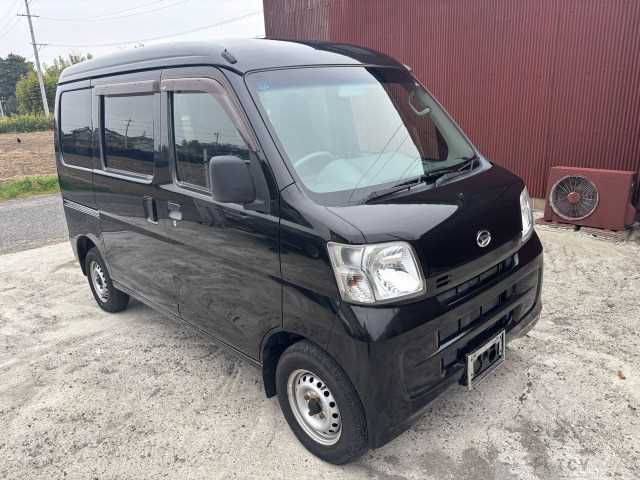 2017 Daihatsu Hijet Cargo