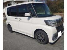 2016 Daihatsu Tanto Custom