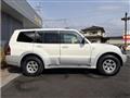 2003 Mitsubishi Pajero