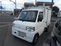 2014 Mitsubishi Minicab Truck